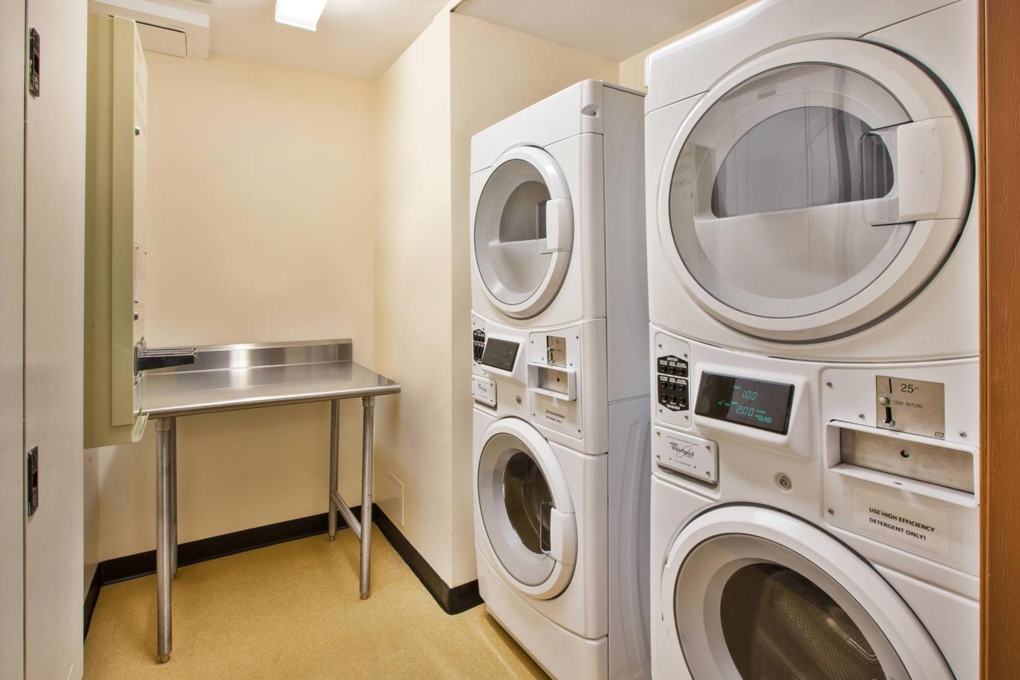 TownePlace Suites Detroit Sterling Heights Extérieur photo