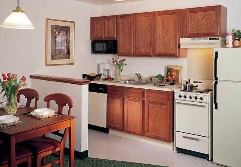 TownePlace Suites Detroit Sterling Heights Extérieur photo