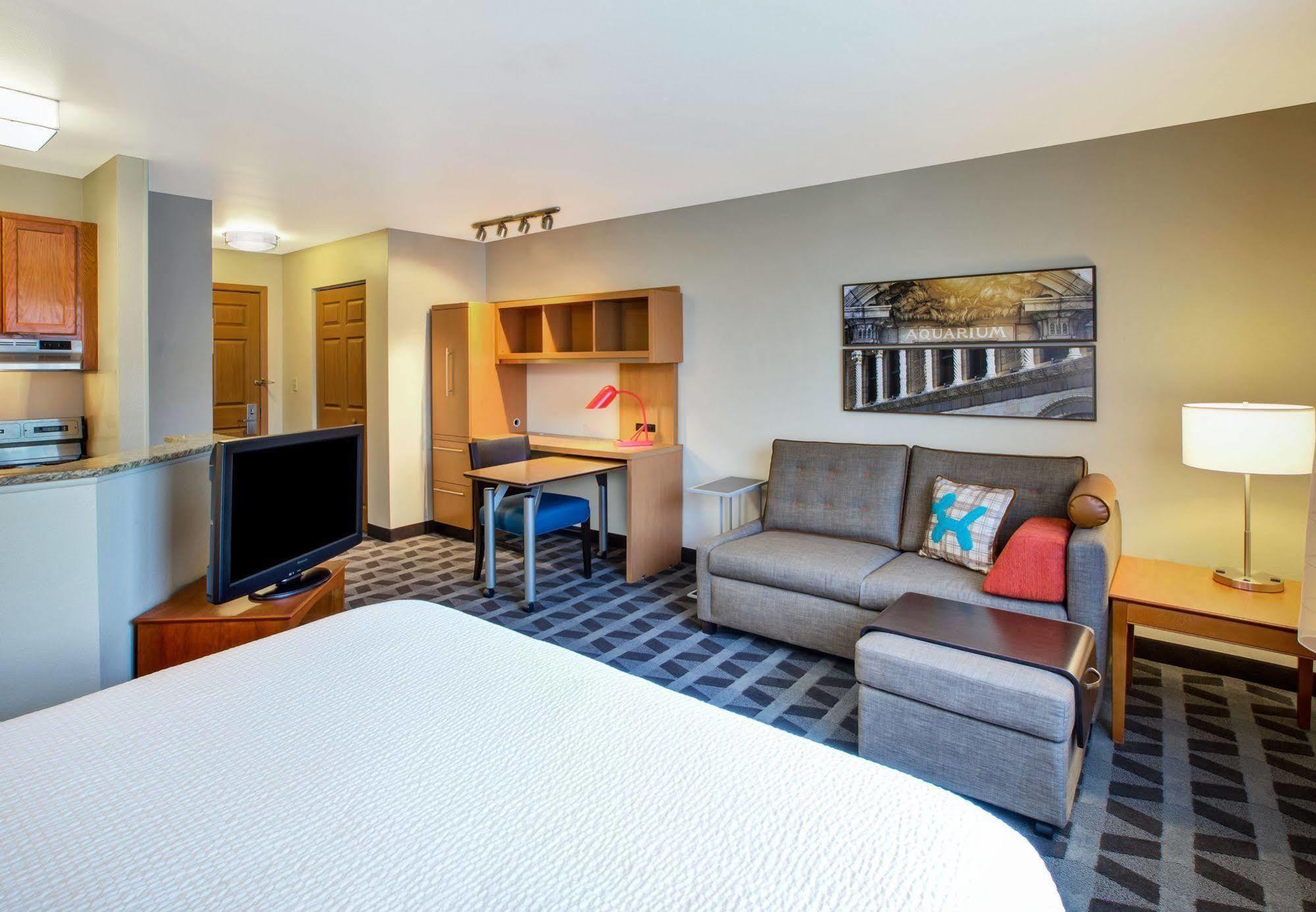 TownePlace Suites Detroit Sterling Heights Extérieur photo